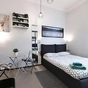 Appartement Primopiano - Schiaparelli C Flat, Milan