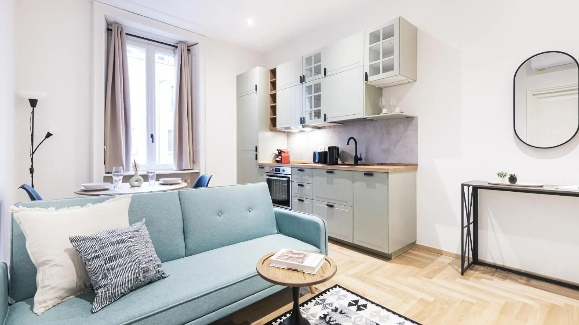 Easylife - Raffinato Nido Urbano In Porta Venezia Apartment Milan